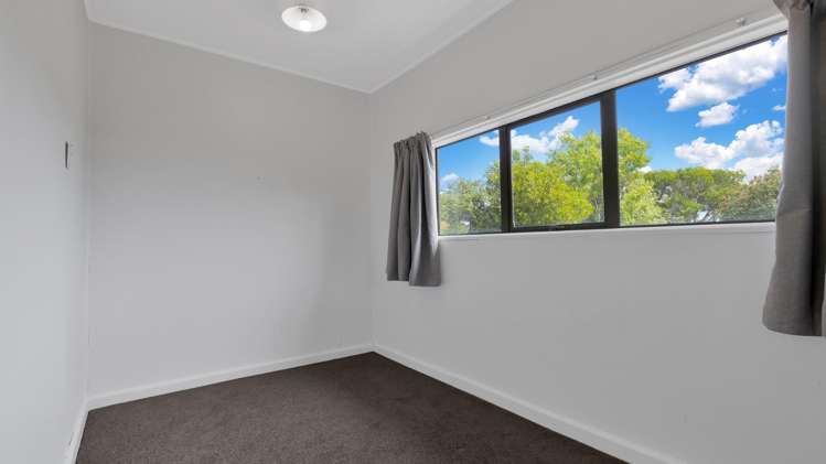 20 Holton Road Amberley_8