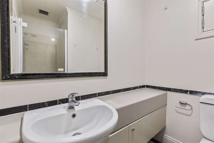 704/171 Queen Street Auckland Central_7