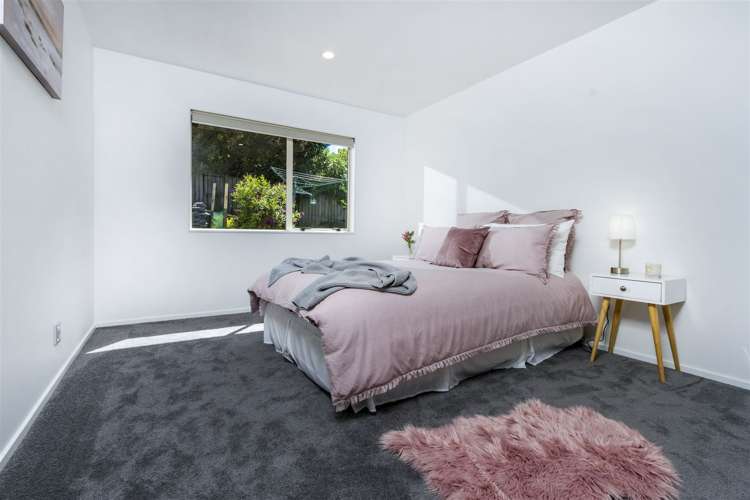 14 Caversham Drive Torbay_11