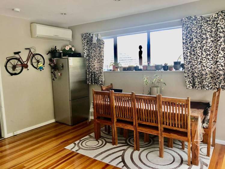 11 Morgan Place Tawa_4