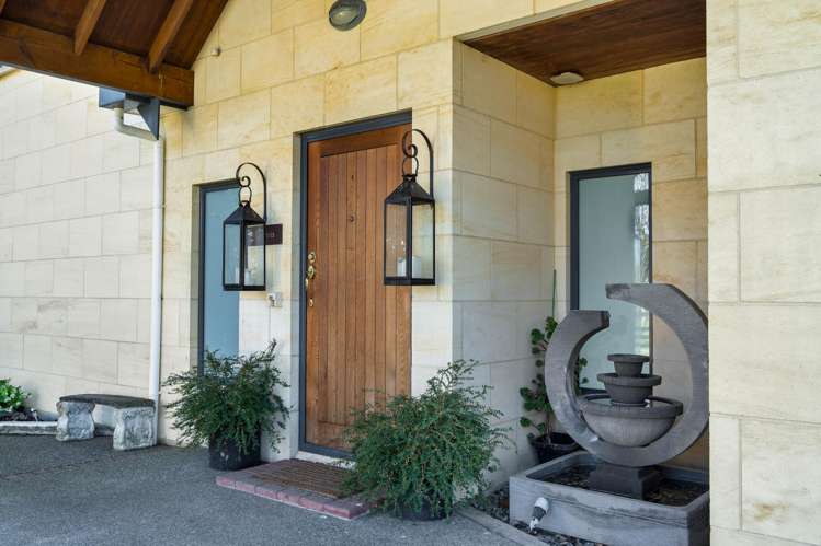 311 Gordon Street Lansdowne_30