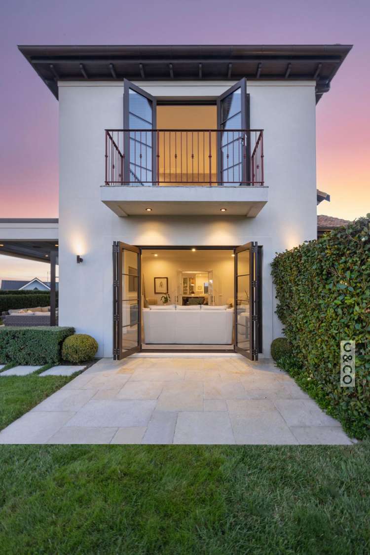 8 Tauwaka Crescent Riverhead_29