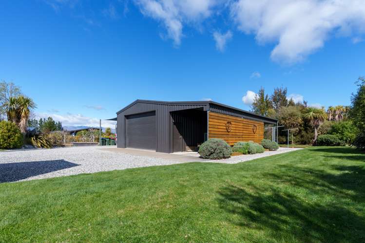 28 Sam John Place Lake Hawea_10