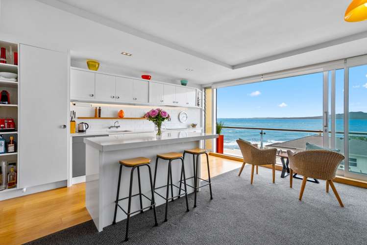 10/64 Milford Road Milford_6