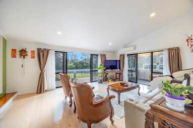 1/57 Unsworth Drive_4