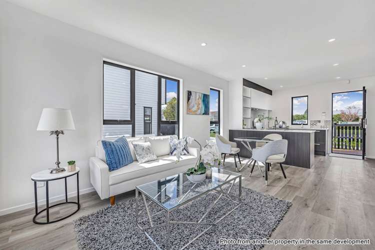 9/47 Beach Road_1