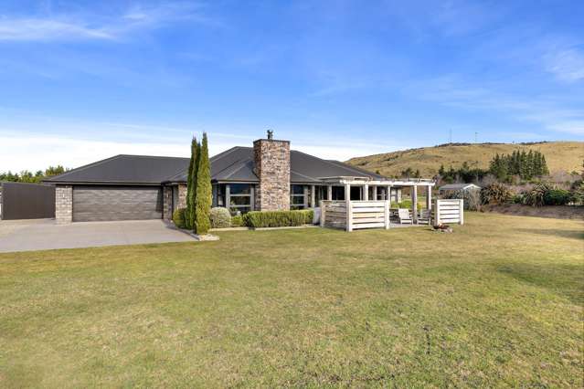 Idyllic Country Living!