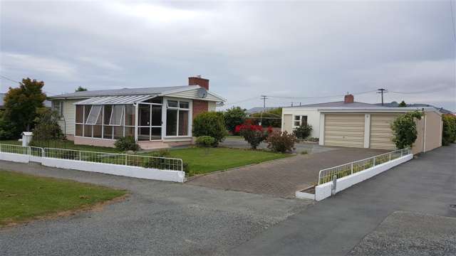 8 Rugby Street Waimate_1