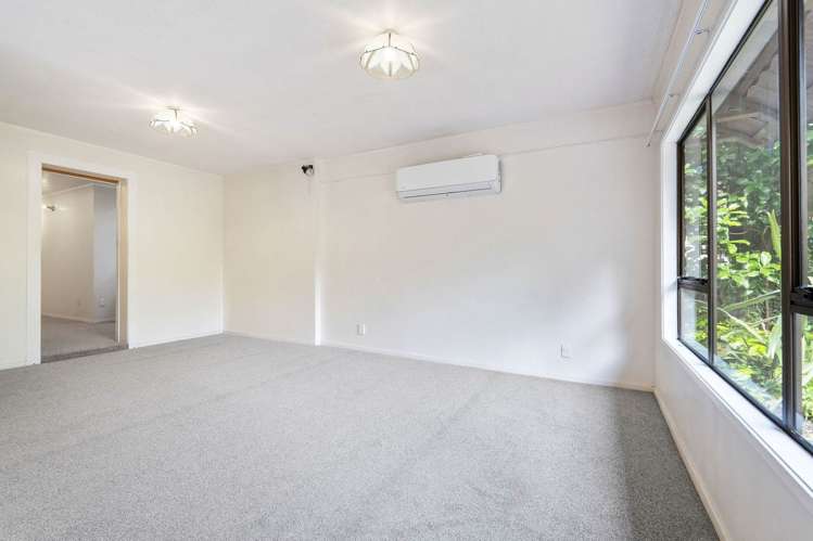 13 Reynolds Place Torbay_21