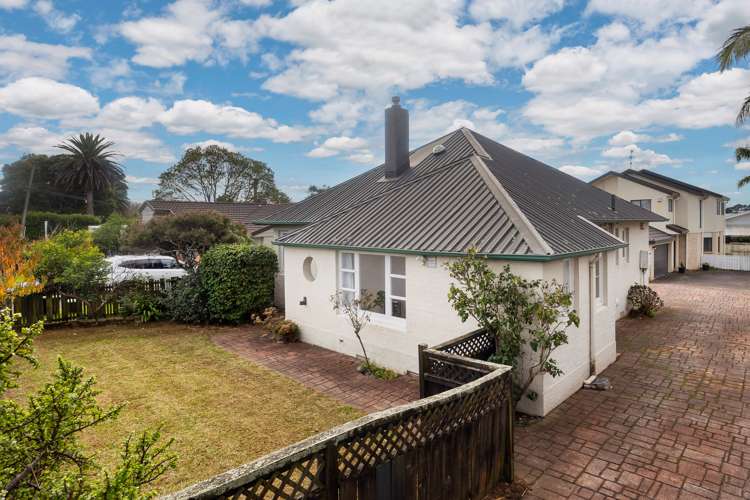 80 Carrington Road Mount Albert_24
