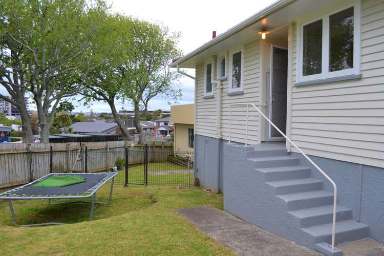 11 Rayma Place Mount Wellington_9