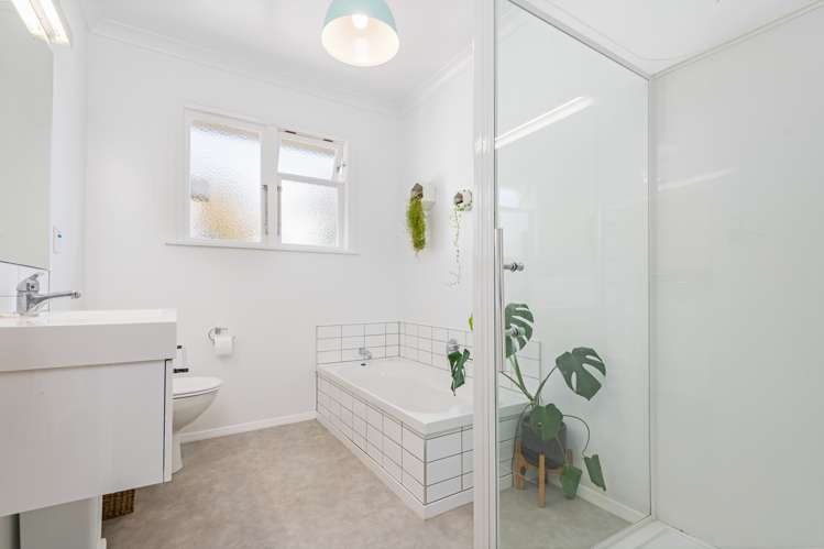 4 Williams Terrace Fitzherbert_12