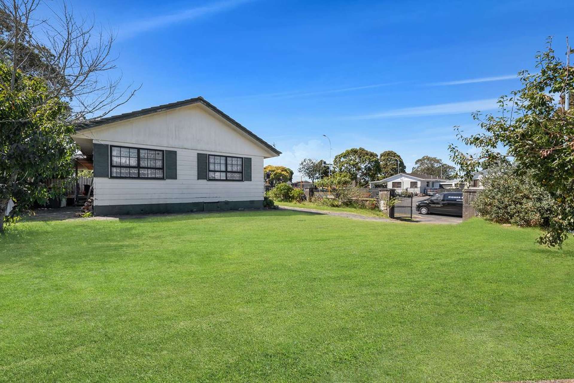 391 Roscommon Road Clendon Park_0