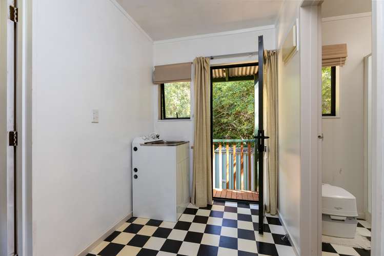 788 Queen Charlotte Drive Havelock_10