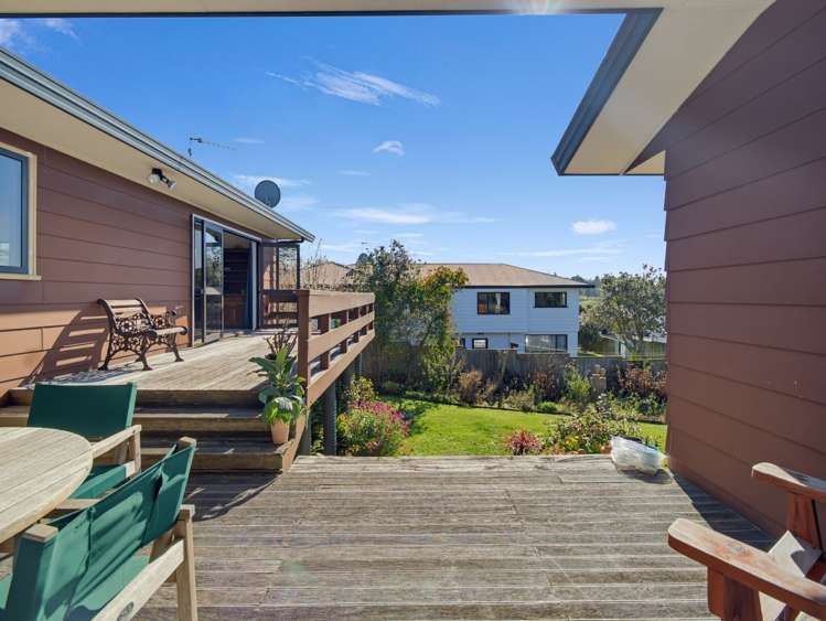 35 Domain Road Waipawa_28