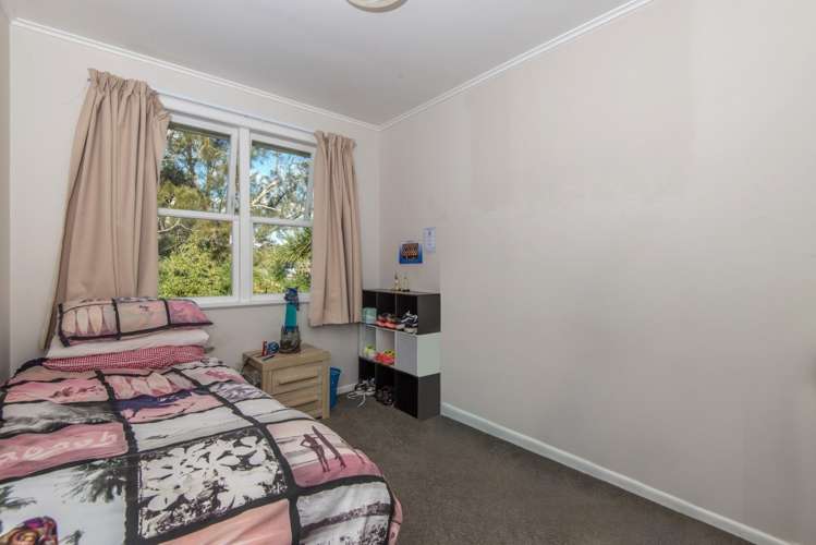 25 Hutchinsons Road Bucklands Beach_12