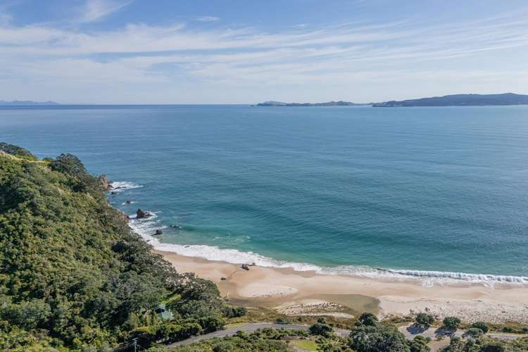 212 Black Jack Road Kuaotunu_26