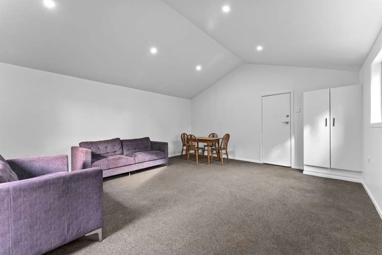 27 Waldegrave Street Palmerston North Central_16