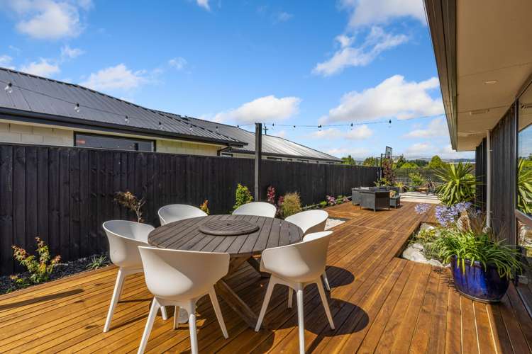 44 Candlesticks Crescent Lincoln_18