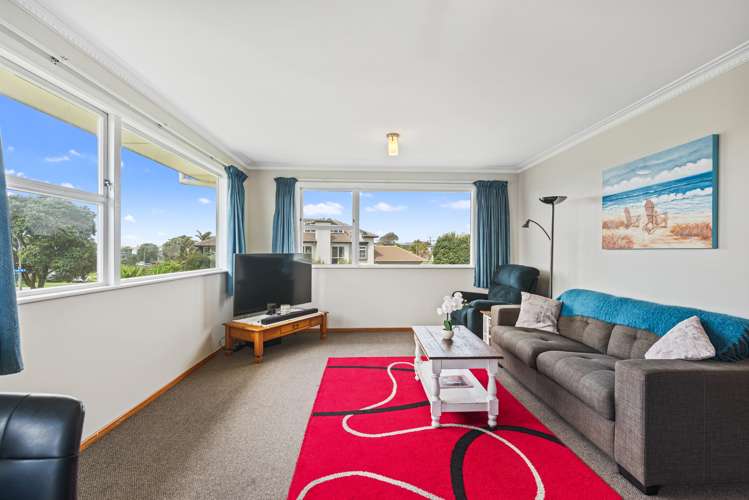2/27 Clyde Street Mount Maunganui_12