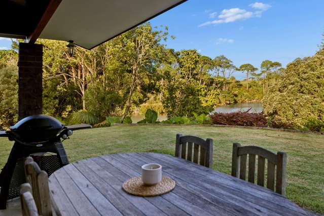 27 Elliot Street Riverhead_2