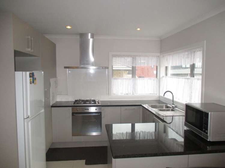 10/19 Abbotsford Street Whitiora_5