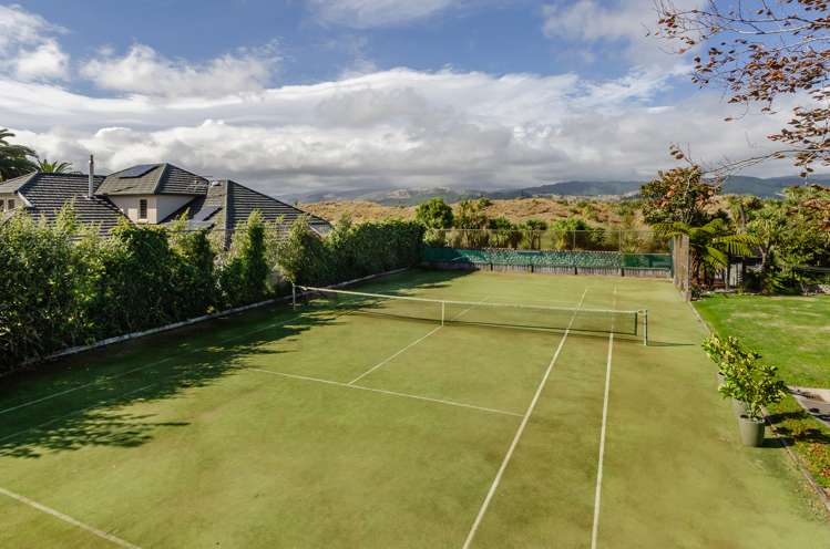 32 Golf Road Paraparaumu Beach_1