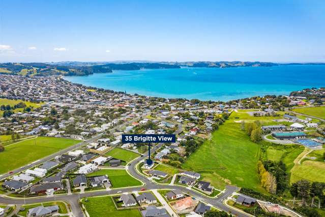 35 Brigitte View Snells Beach_2