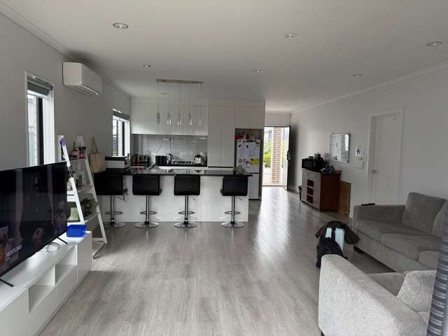 3BR Plus Office/4th BR in Chartwell