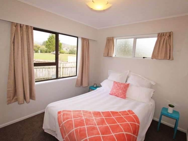 14 Driver Crescent Cannons Creek_9