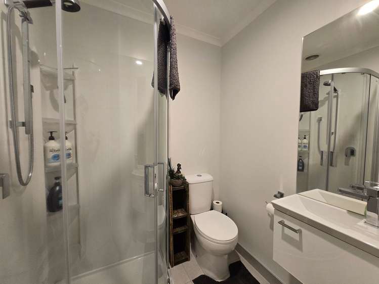 9/14 Ruakiwi Road Hamilton Lake_10