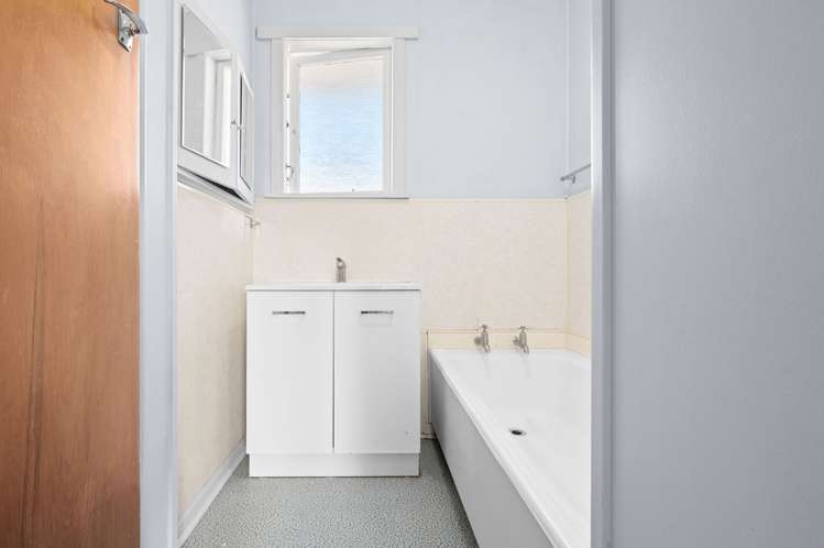 8 Winstone Avenue Chartwell_11