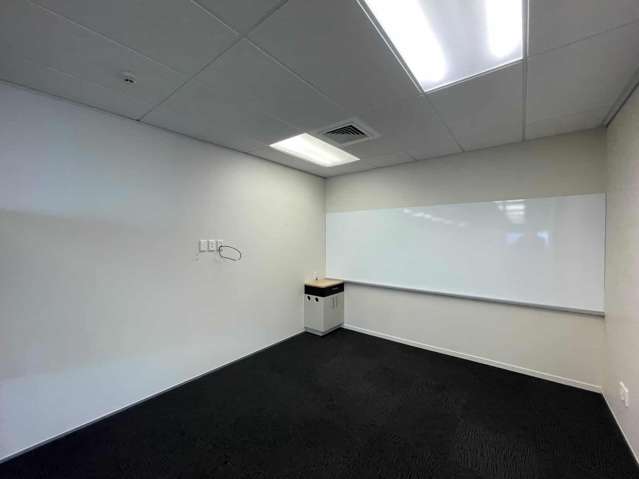 12-14 Northcroft Street Takapuna_3