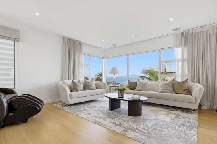 62 Seaview Road Castor Bay_11