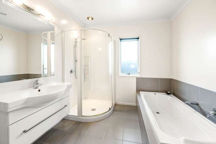 2/38 Kinloch Road Kinloch_8