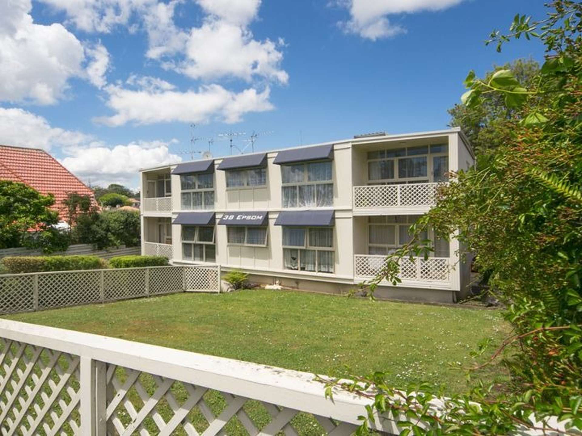 2a/38 Epsom Avenue Epsom_0