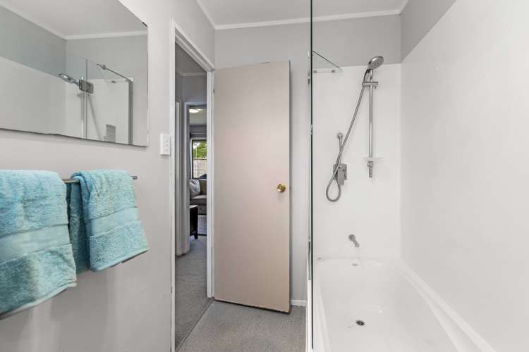 23 Lloyd Drive Nawton_22