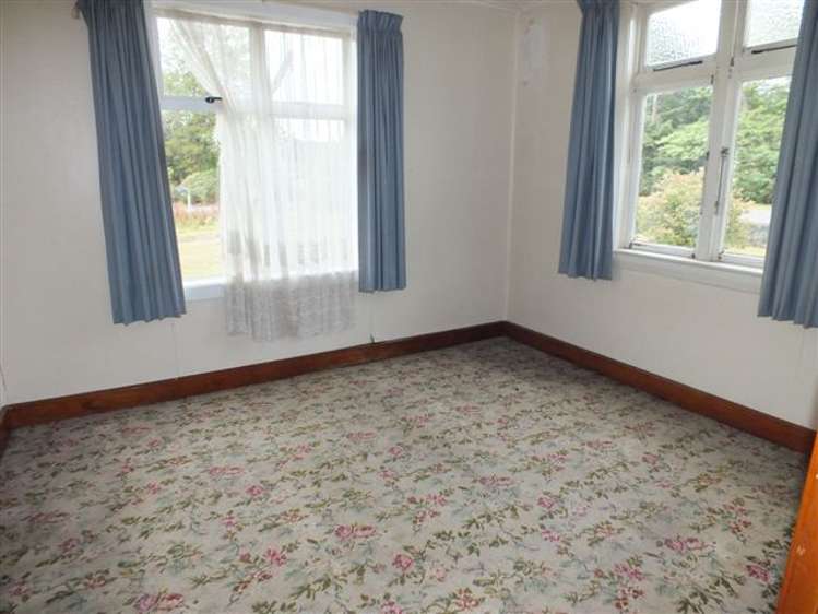 36 Crampton Road Reefton_6