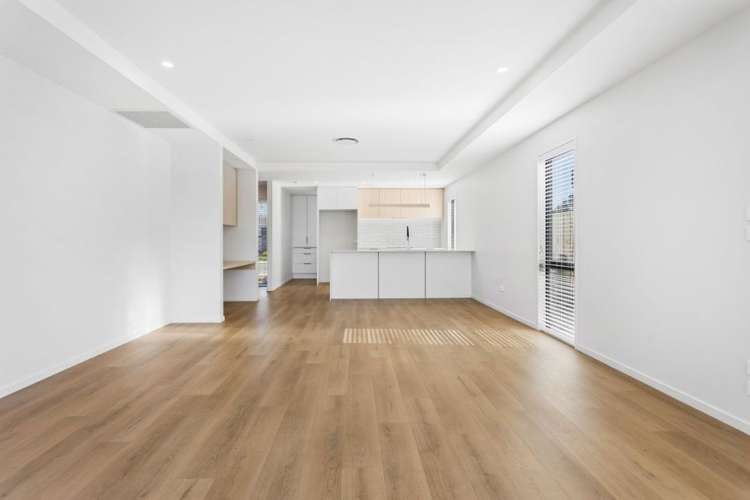 41 Derbridge Street Woodend_11