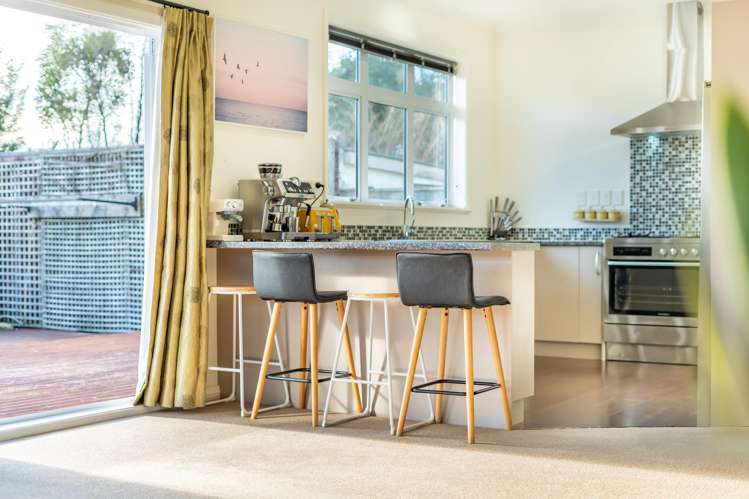 43 Lincoln Avenue Epuni_8