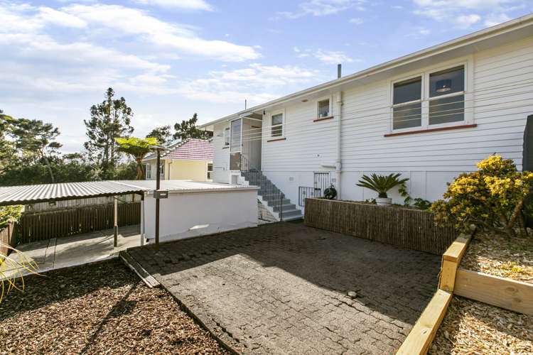 35 Konini Road Titirangi_16