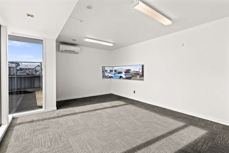 28 Austin Street Onekawa_2