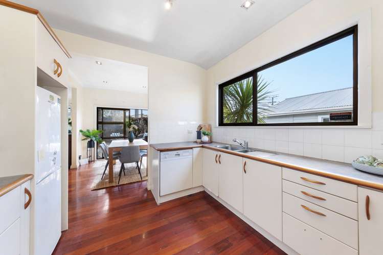 242 Meola Road Point Chevalier_5