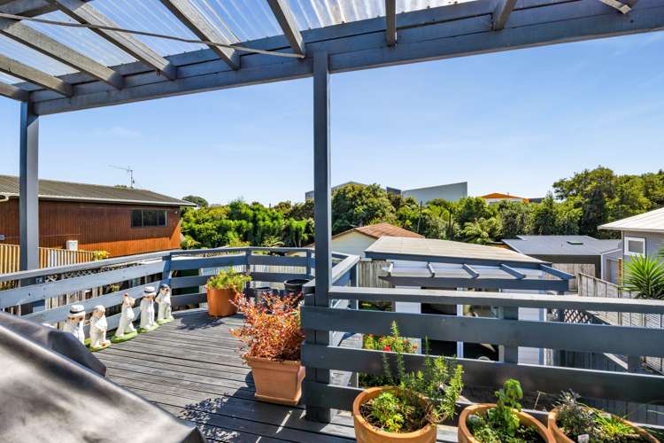 48 Gaine Street New Plymouth Central_23