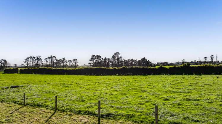 0n Monmouth Road Pembroke_7