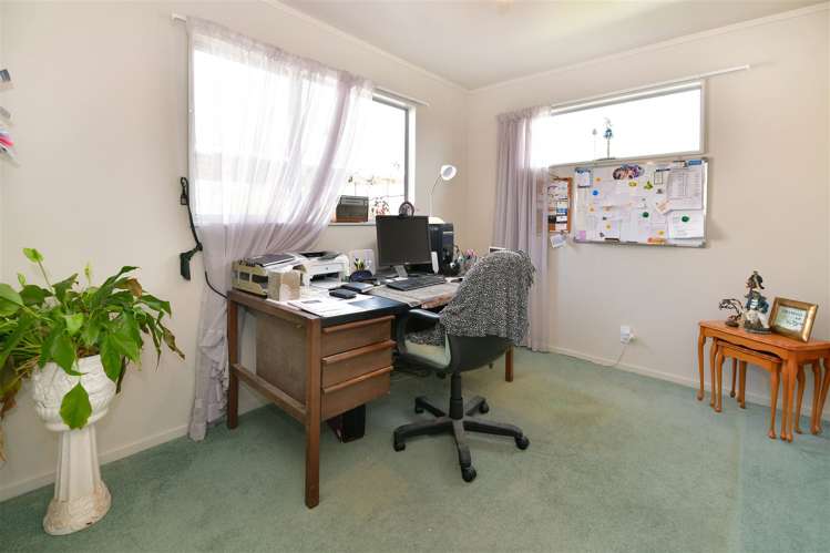 1300 Whangaparaoa Road Army Bay_15