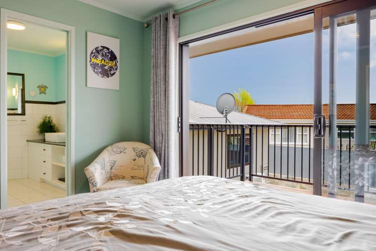 8 McKeefry Avenue Greenmeadows_24