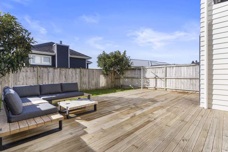 14 Costa Viva Crescent Karaka_7