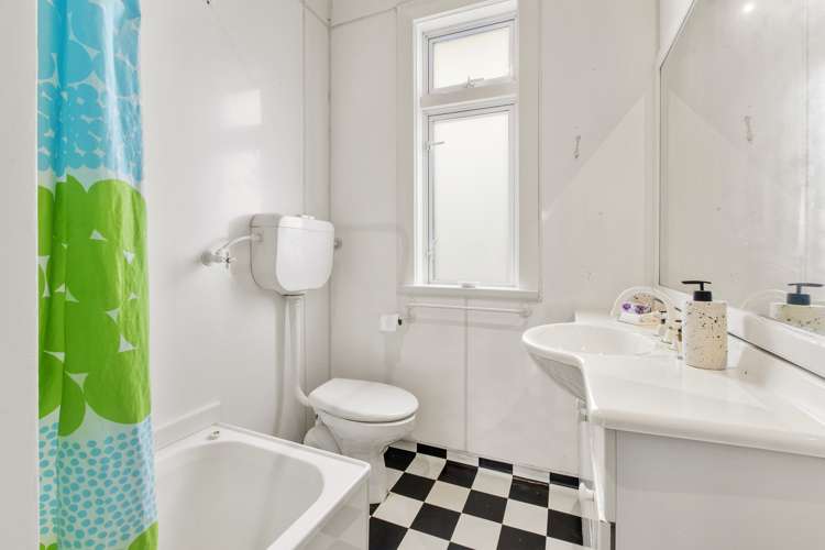 41 Fairview Crescent Kelburn_14