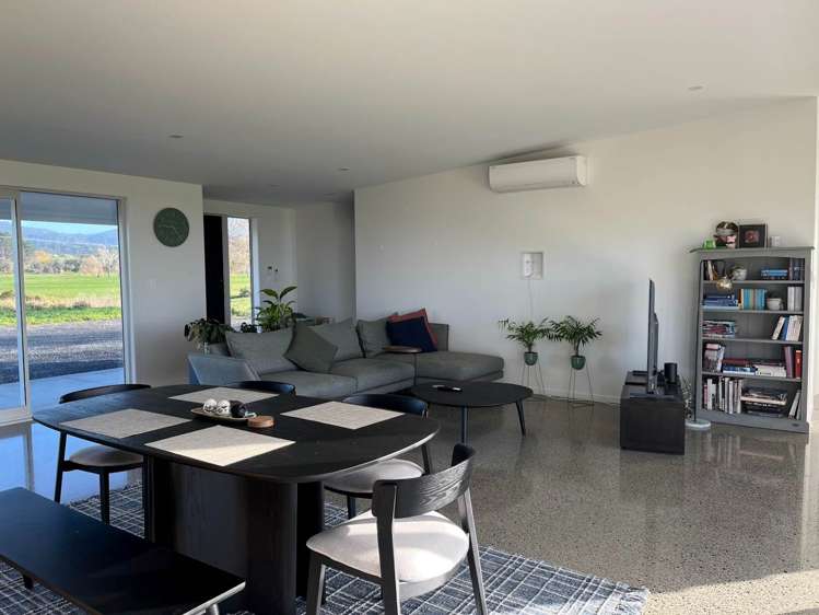 845a East Coast Road Kaiaua_1